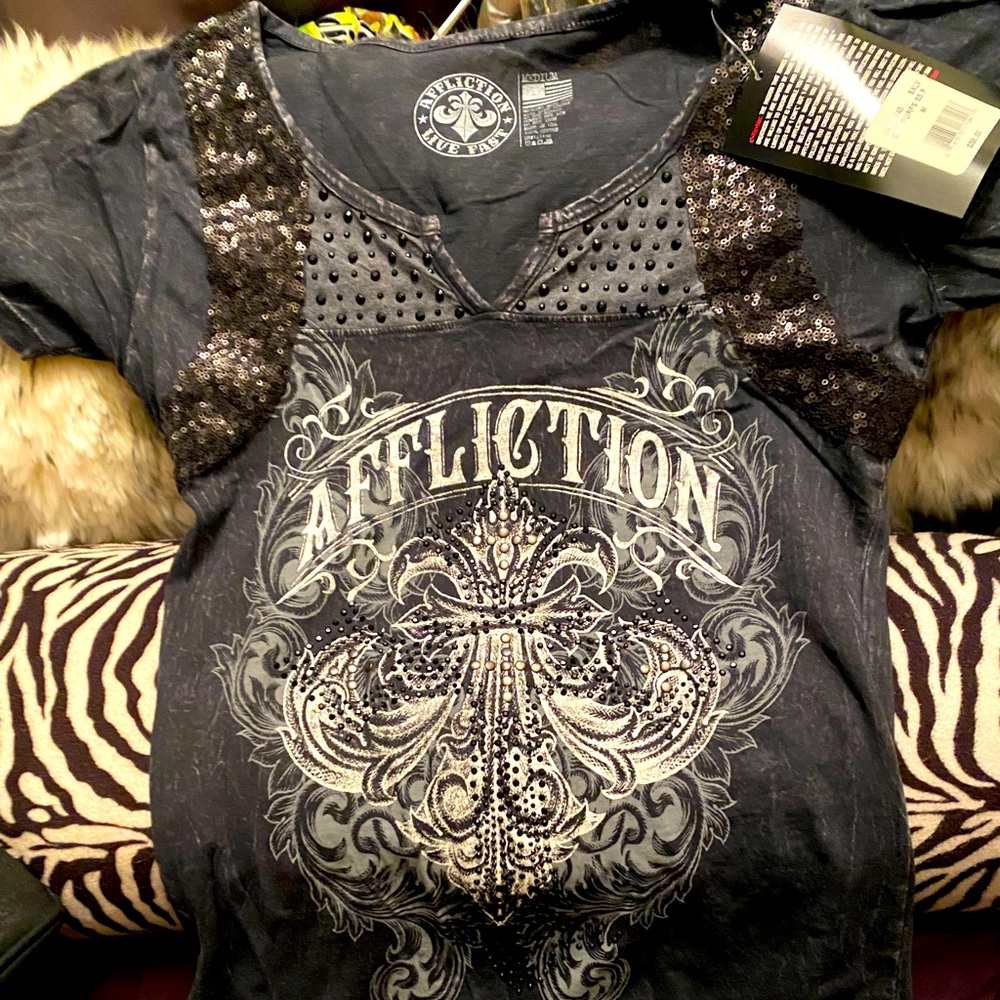 Affliction grey-black shirt with sequins. Stones and stud details.
